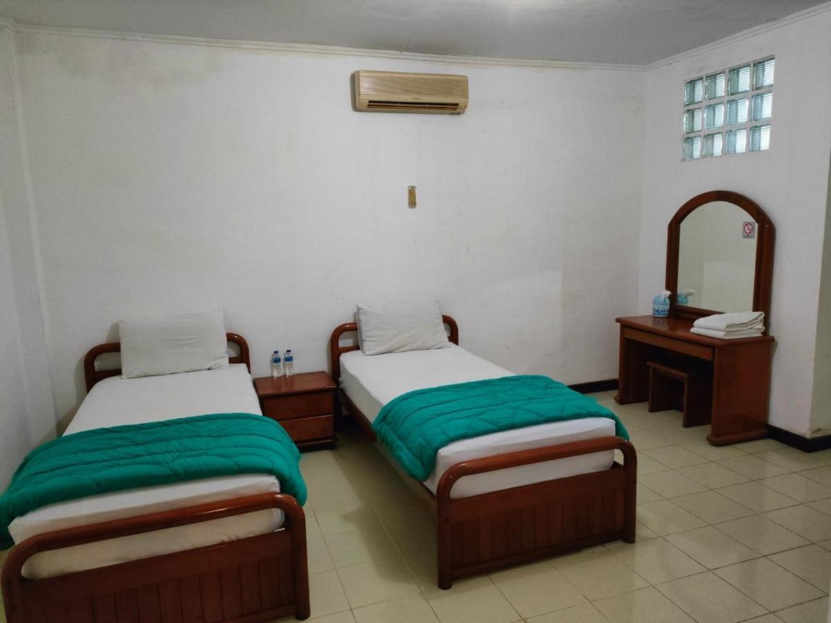 Wisma Hari Kota Medan Luaran gambar